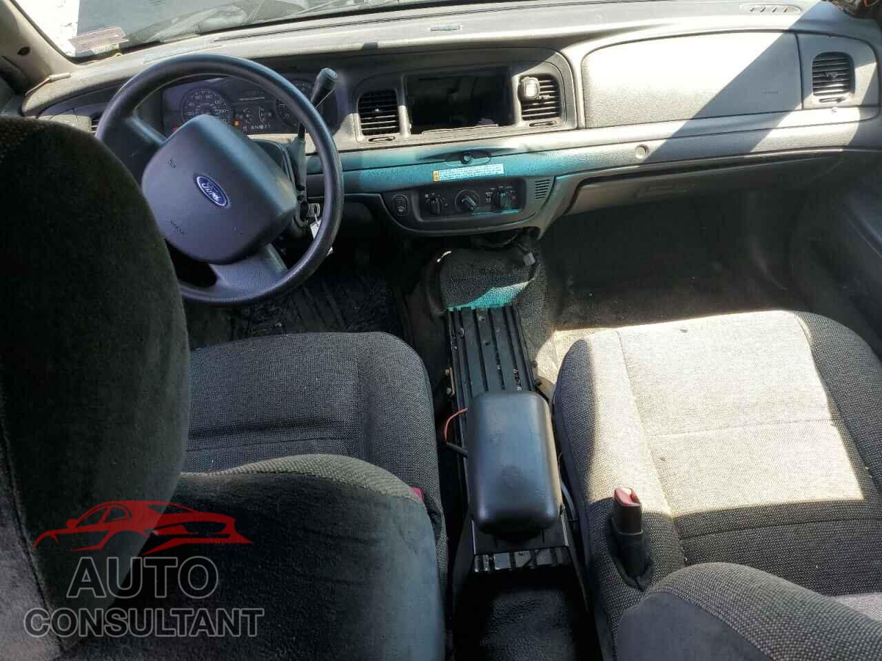 FORD CROWN VIC 2011 - 2FABP7BV0BX180760