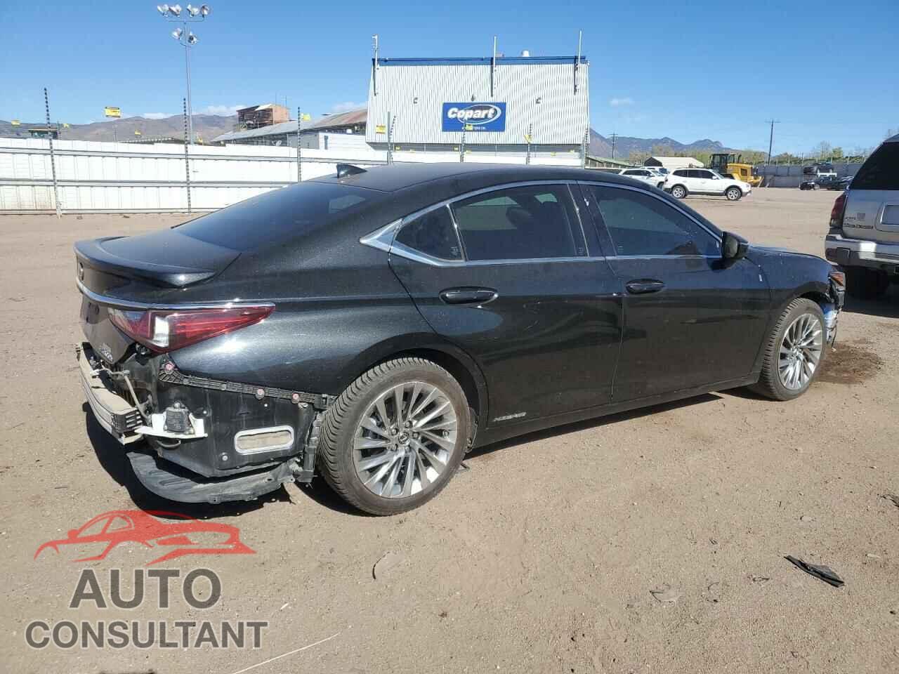 LEXUS ES300 2019 - JTHB21B14K2004198