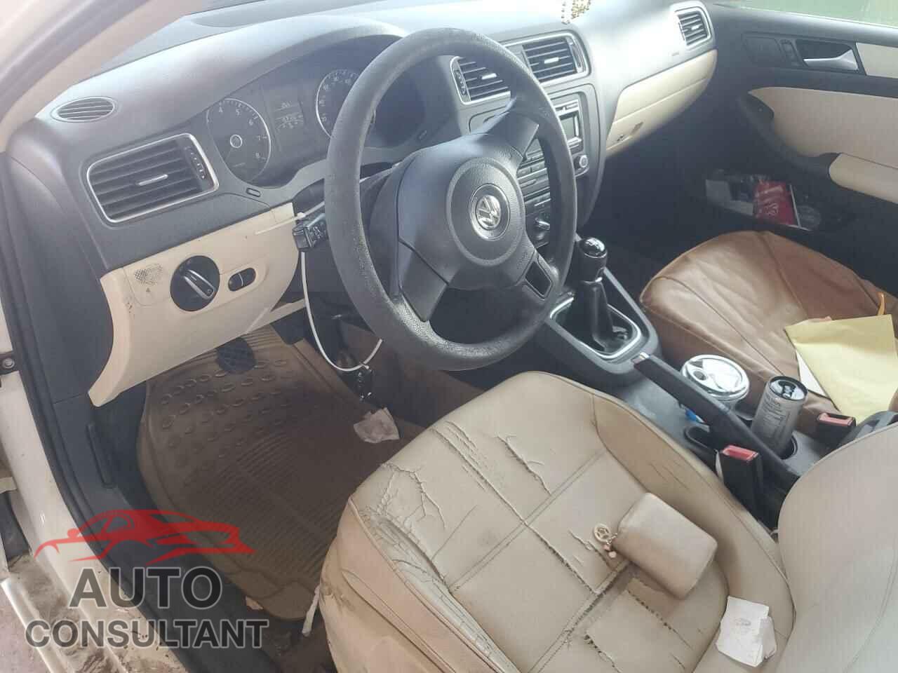 VOLKSWAGEN JETTA 2012 - 3VWBP7AJ3CM123715