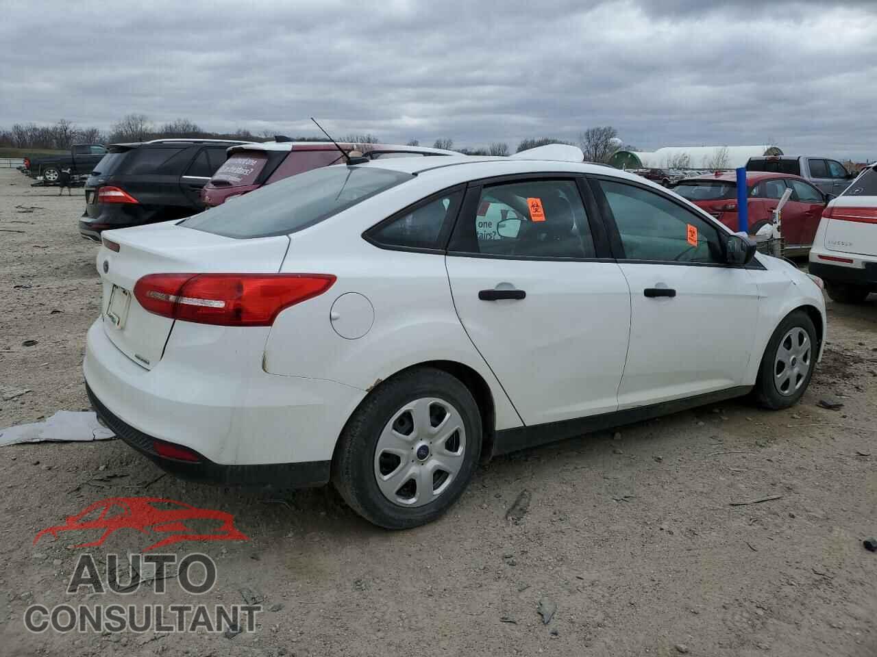 FORD FOCUS 2016 - 1FADP3E27GL202356