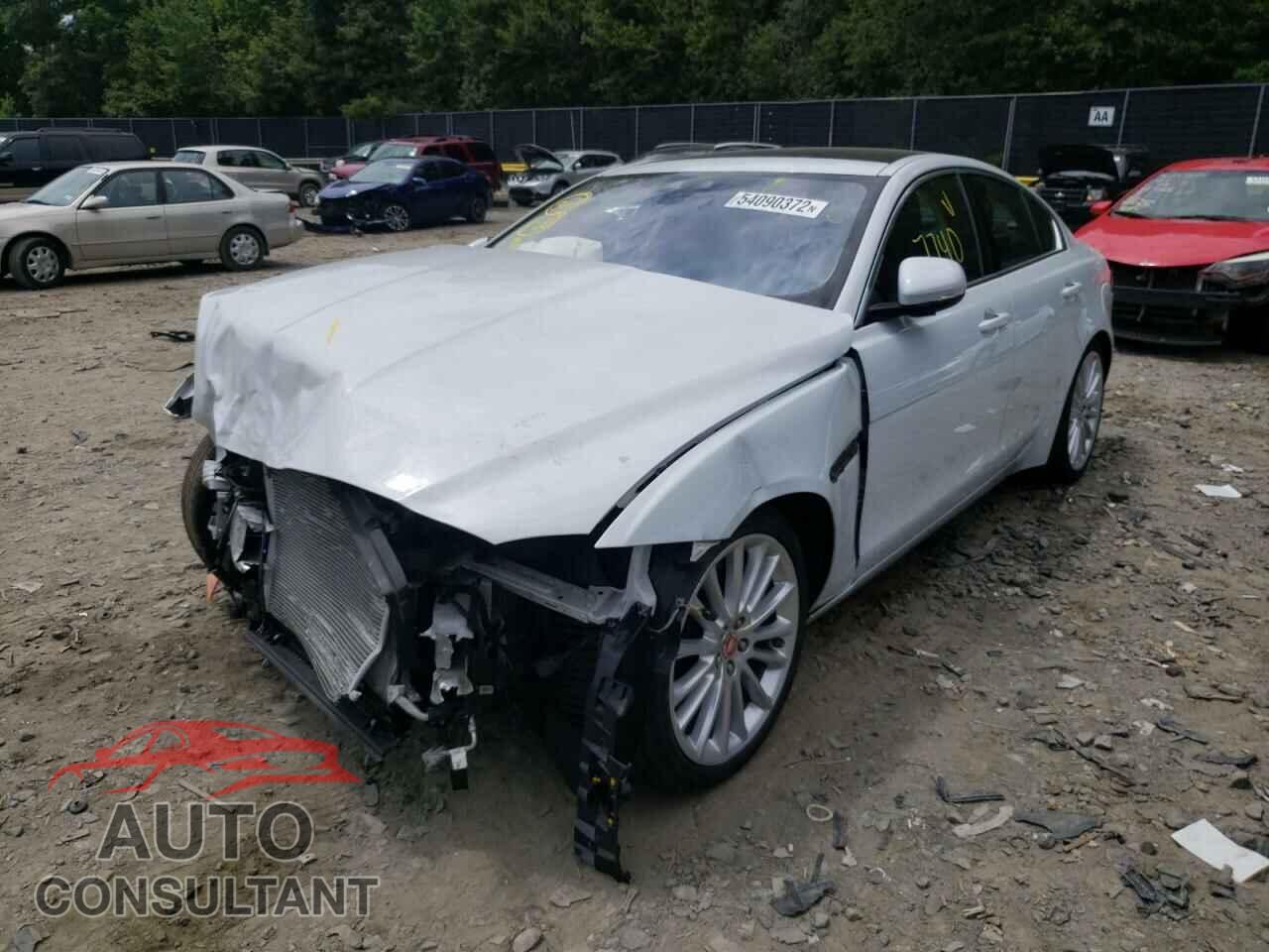 JAGUAR XE 2017 - SAJAN4BV6HA952322