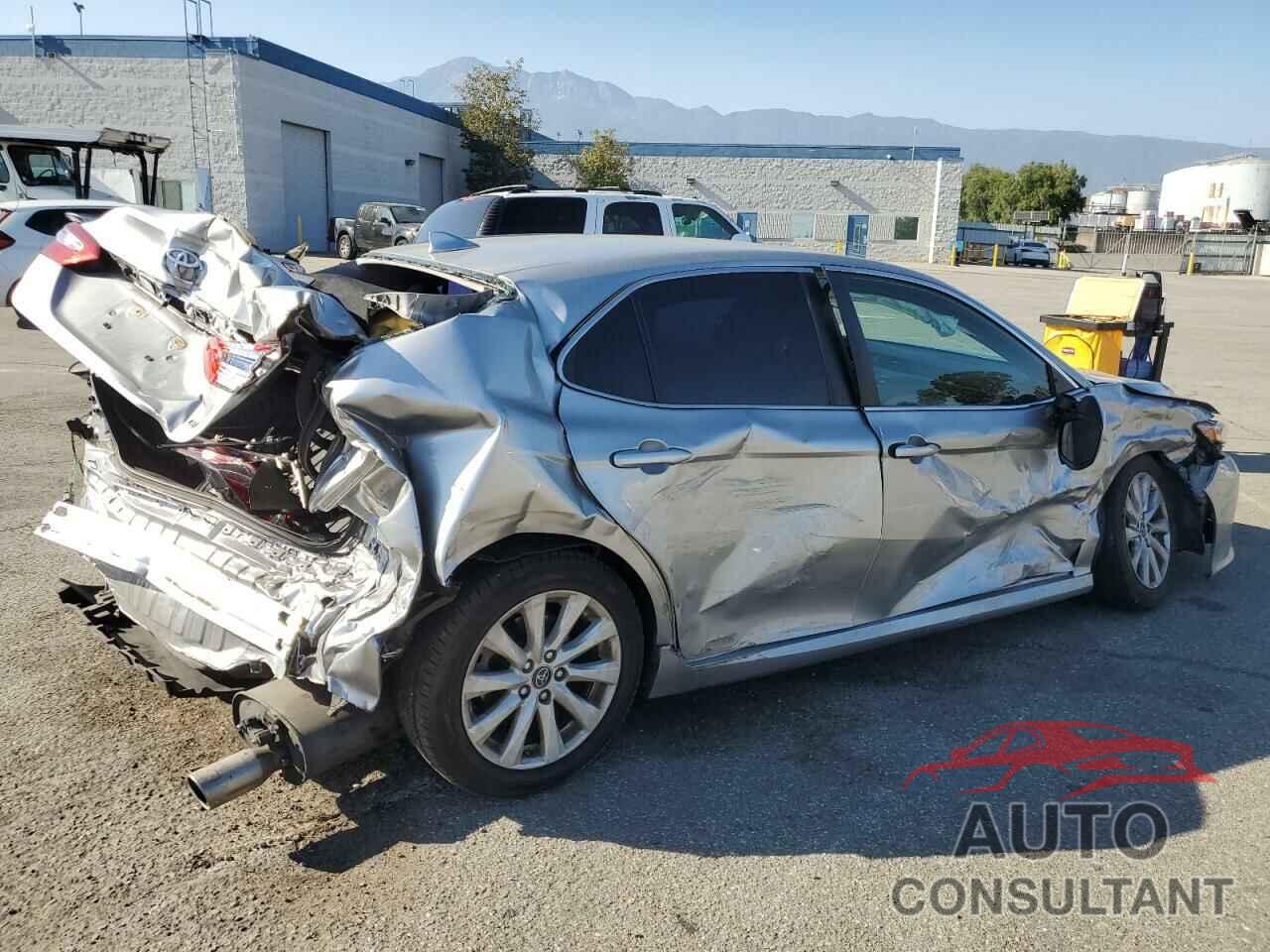 TOYOTA CAMRY 2019 - 4T1B11HK1KU708301