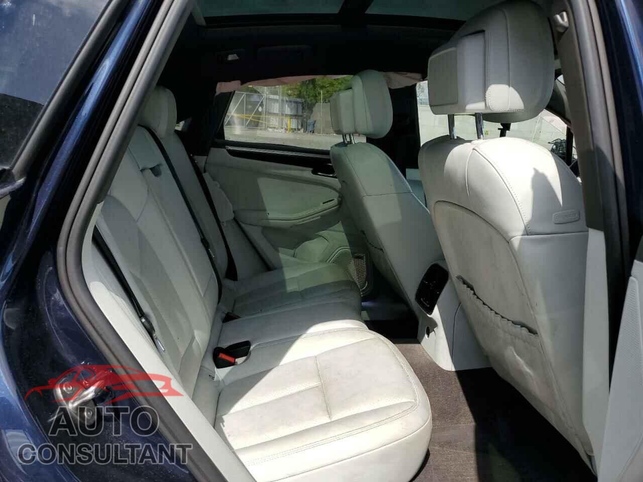 PORSCHE MACAN 2018 - WP1AB2A51JLB35667