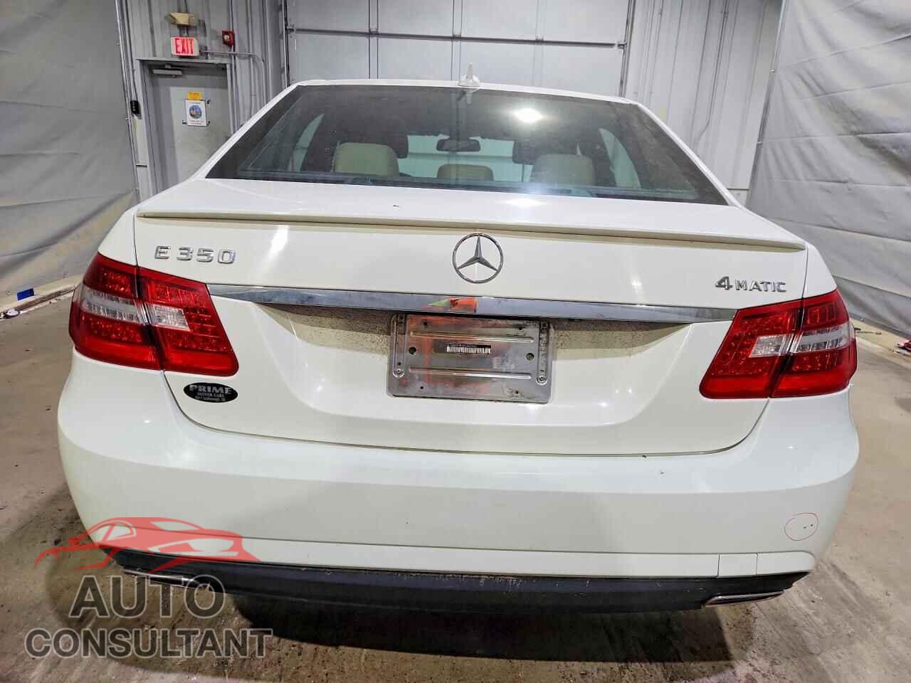 MERCEDES-BENZ E-CLASS 2011 - WDDHF8HB0BA439501