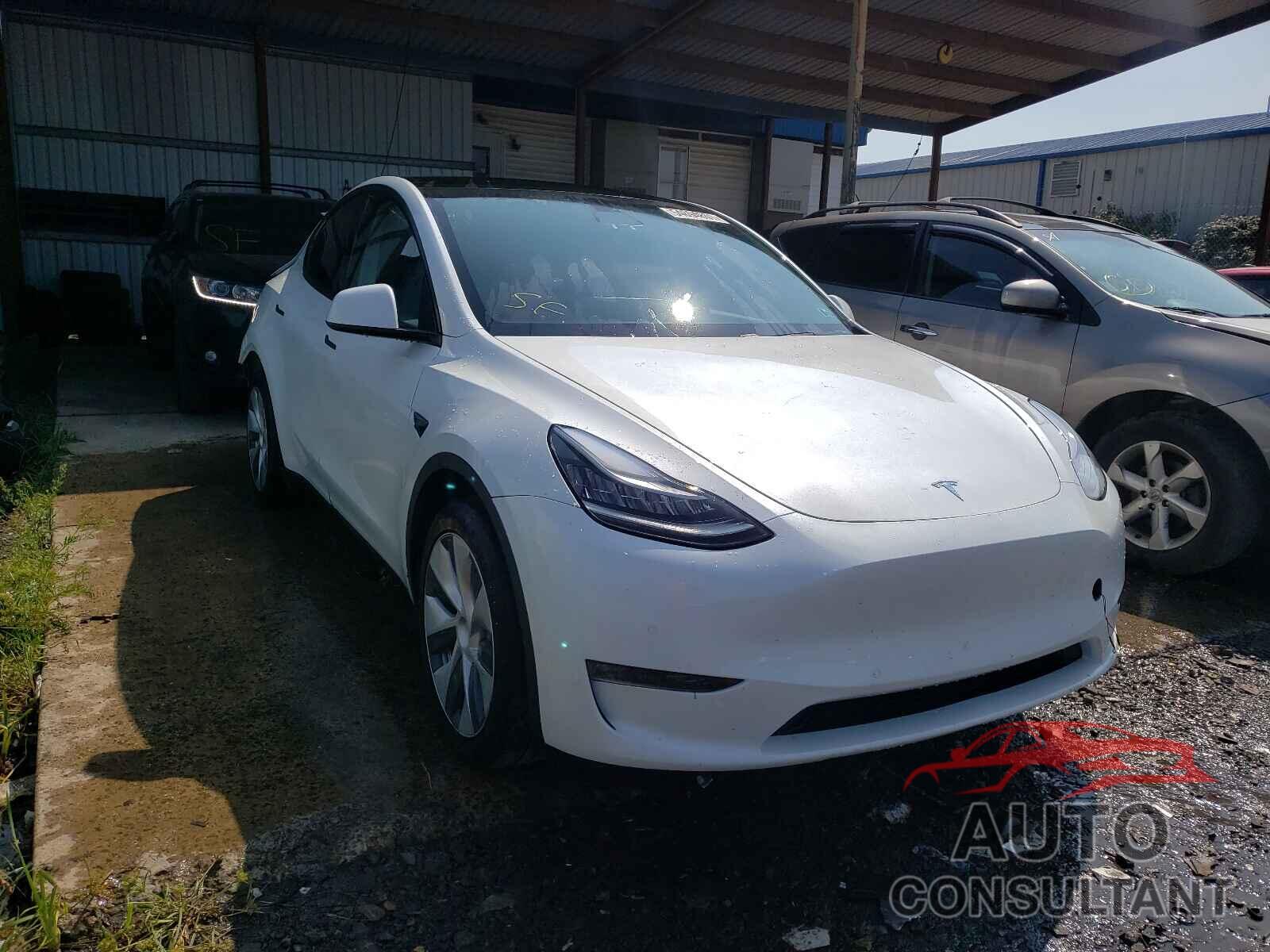 TESLA MODEL Y 2020 - 5YJYGDEE5LF032202