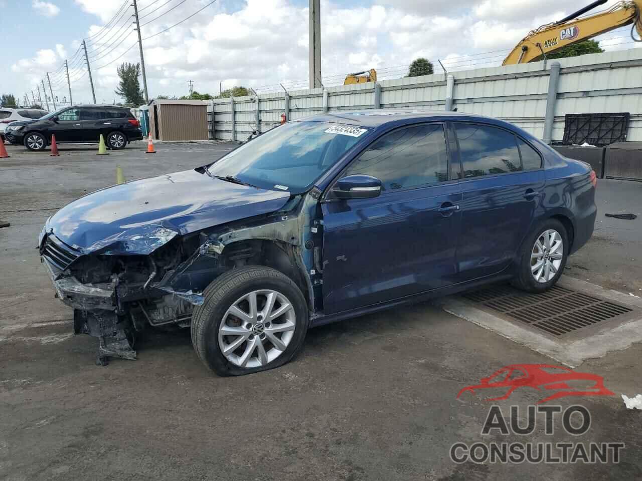 VOLKSWAGEN JETTA 2011 - 3VWDX7AJ5BM336494