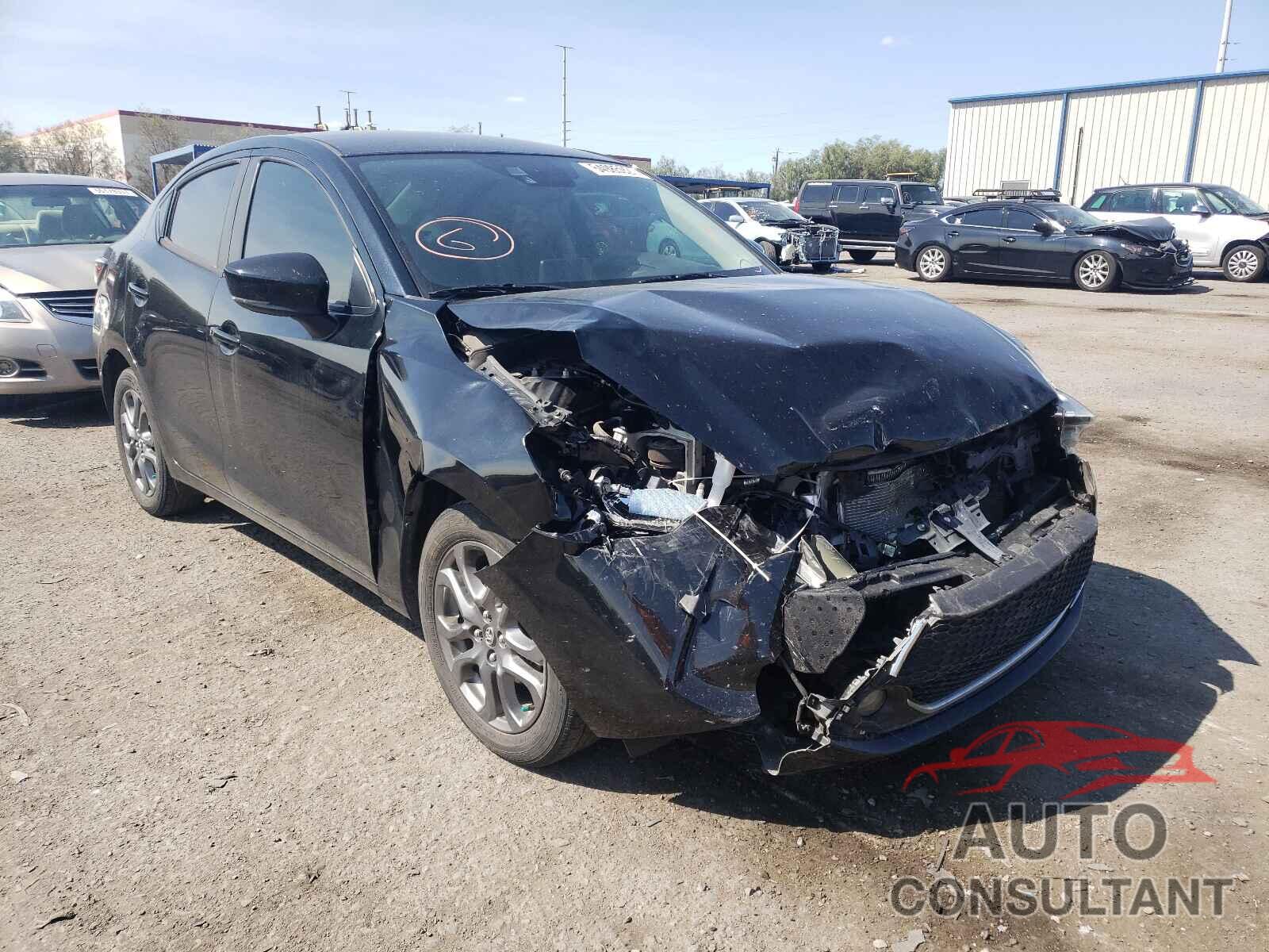 TOYOTA YARIS 2019 - 3MYDLBYV3KY522281