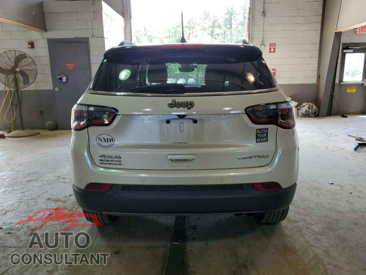 JEEP COMPASS 2017 - 3C4NJDCBXHT611014