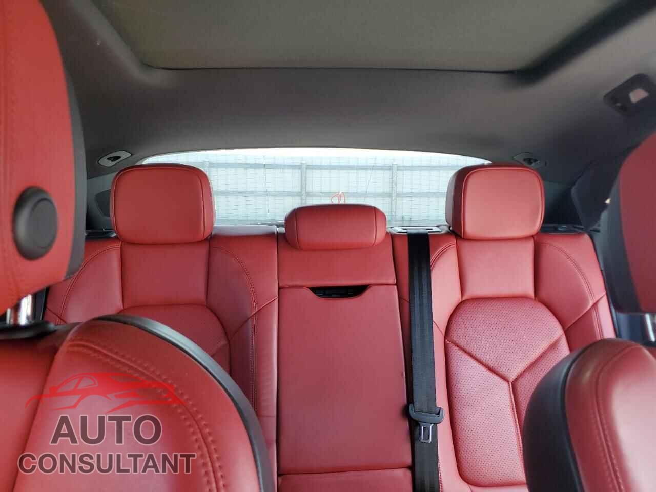 PORSCHE MACAN 2021 - WP1AA2A53MLB15458