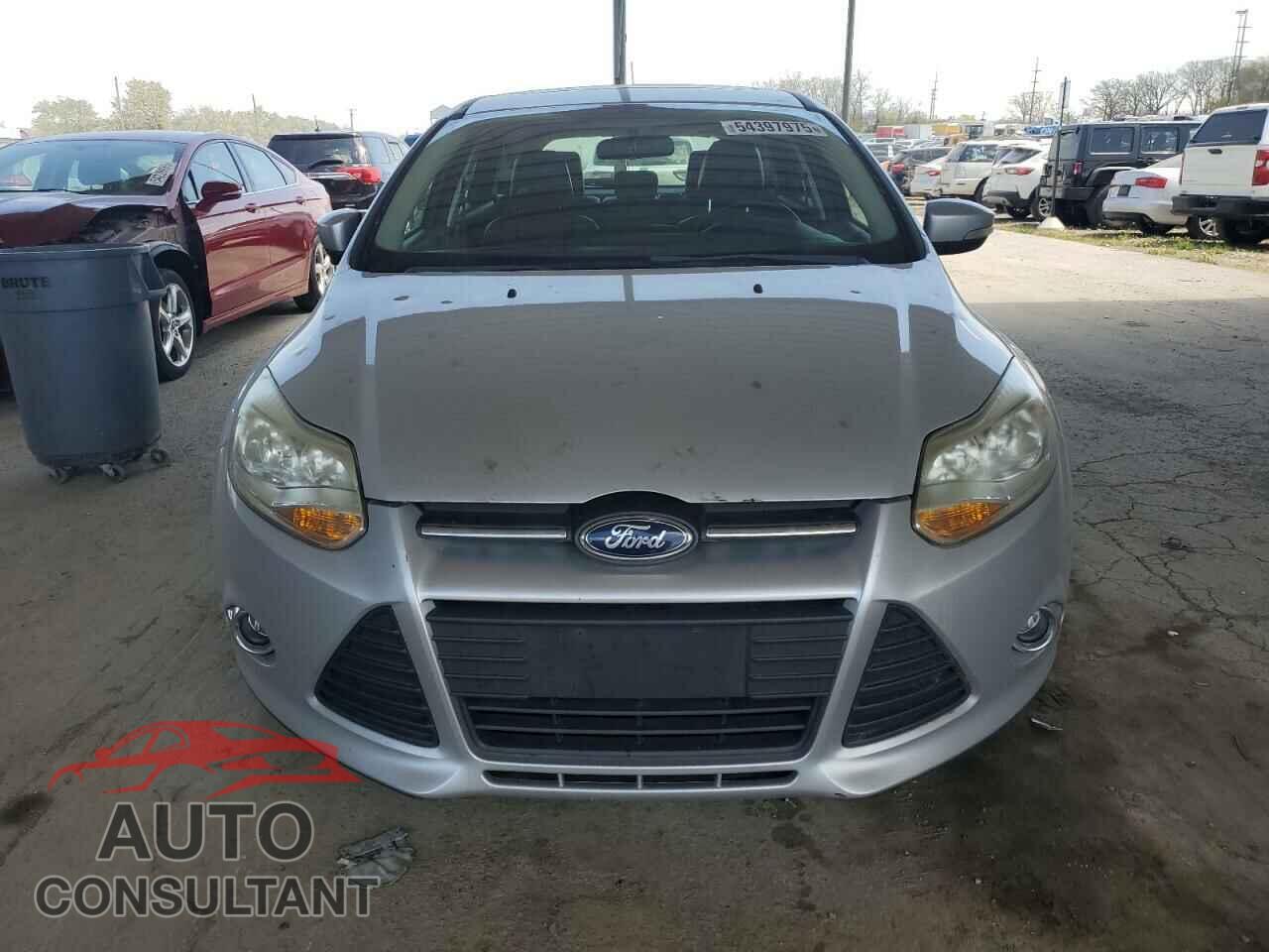 FORD FOCUS 2013 - 1FADP3K2XDL205333