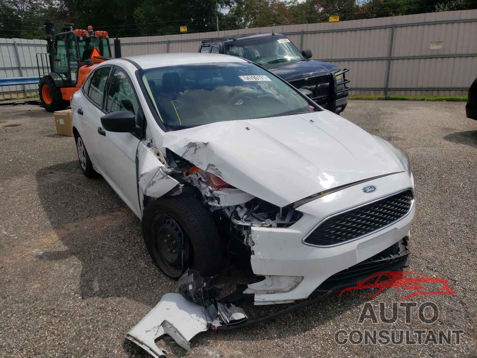 FORD FOCUS 2016 - 1FADP3E21GL300668