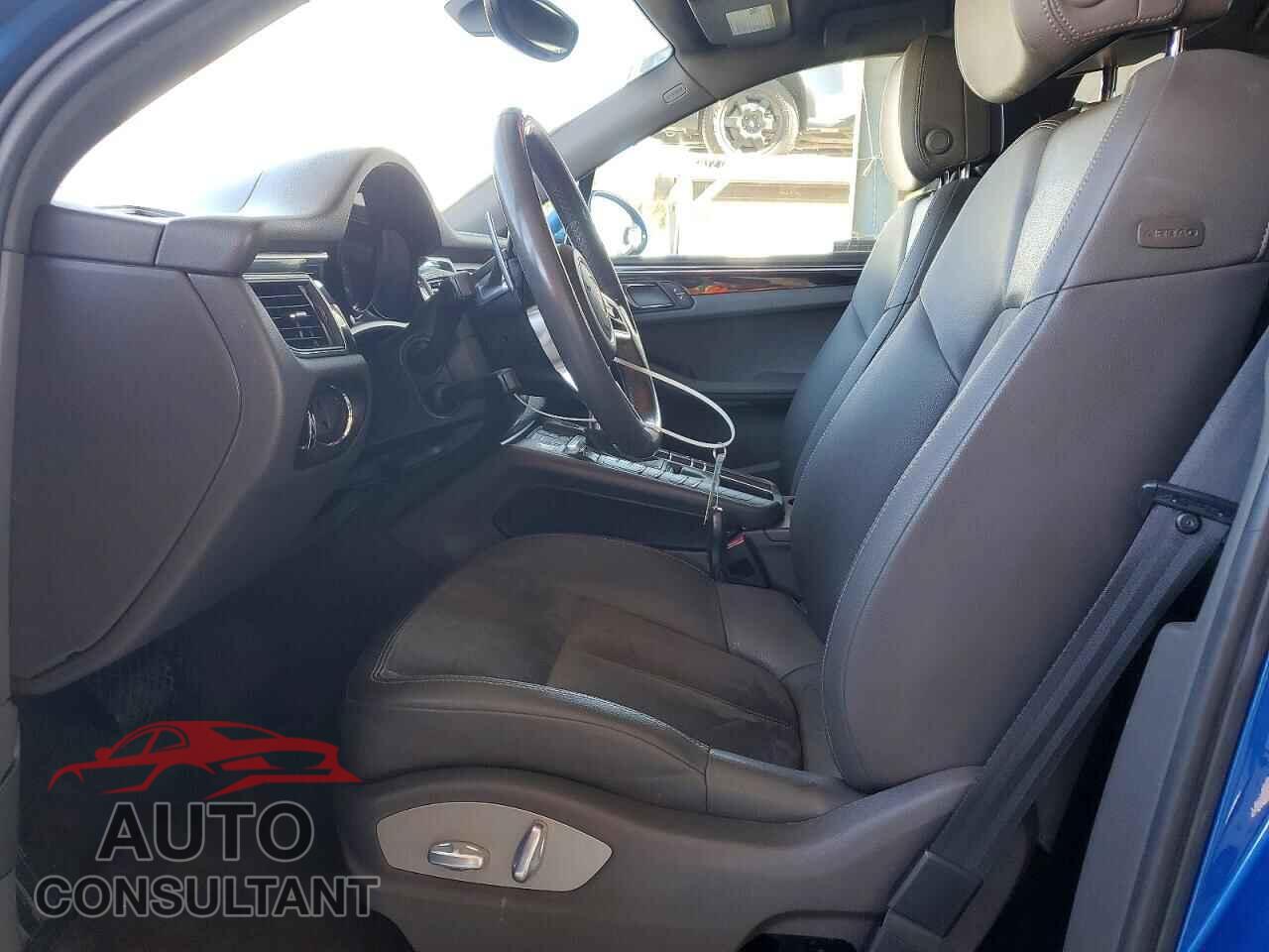 PORSCHE MACAN 2015 - WP1AB2A50FLB74449