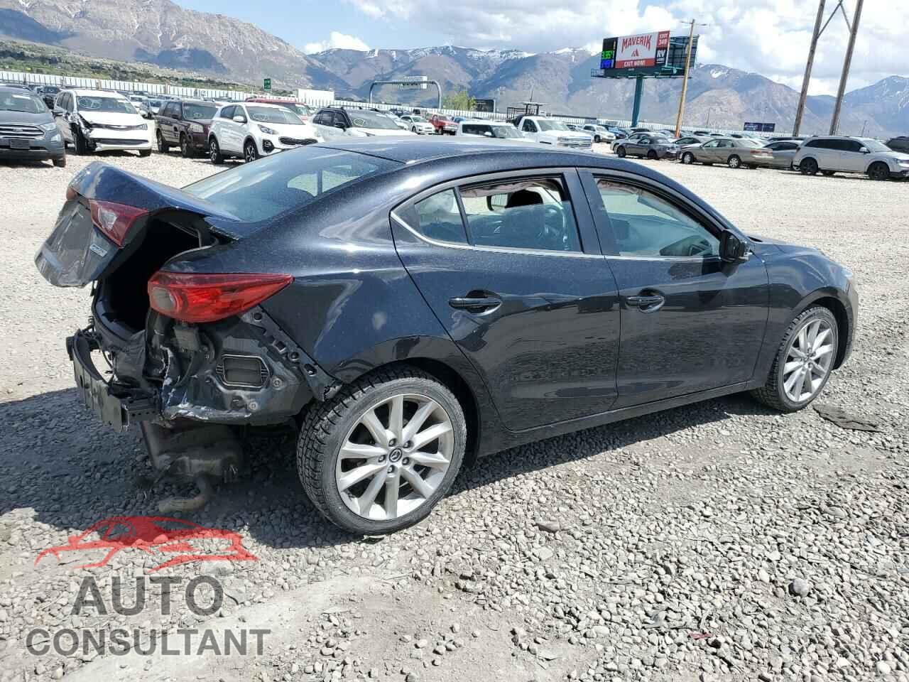 MAZDA 3 2017 - 3MZBN1V79HM124716