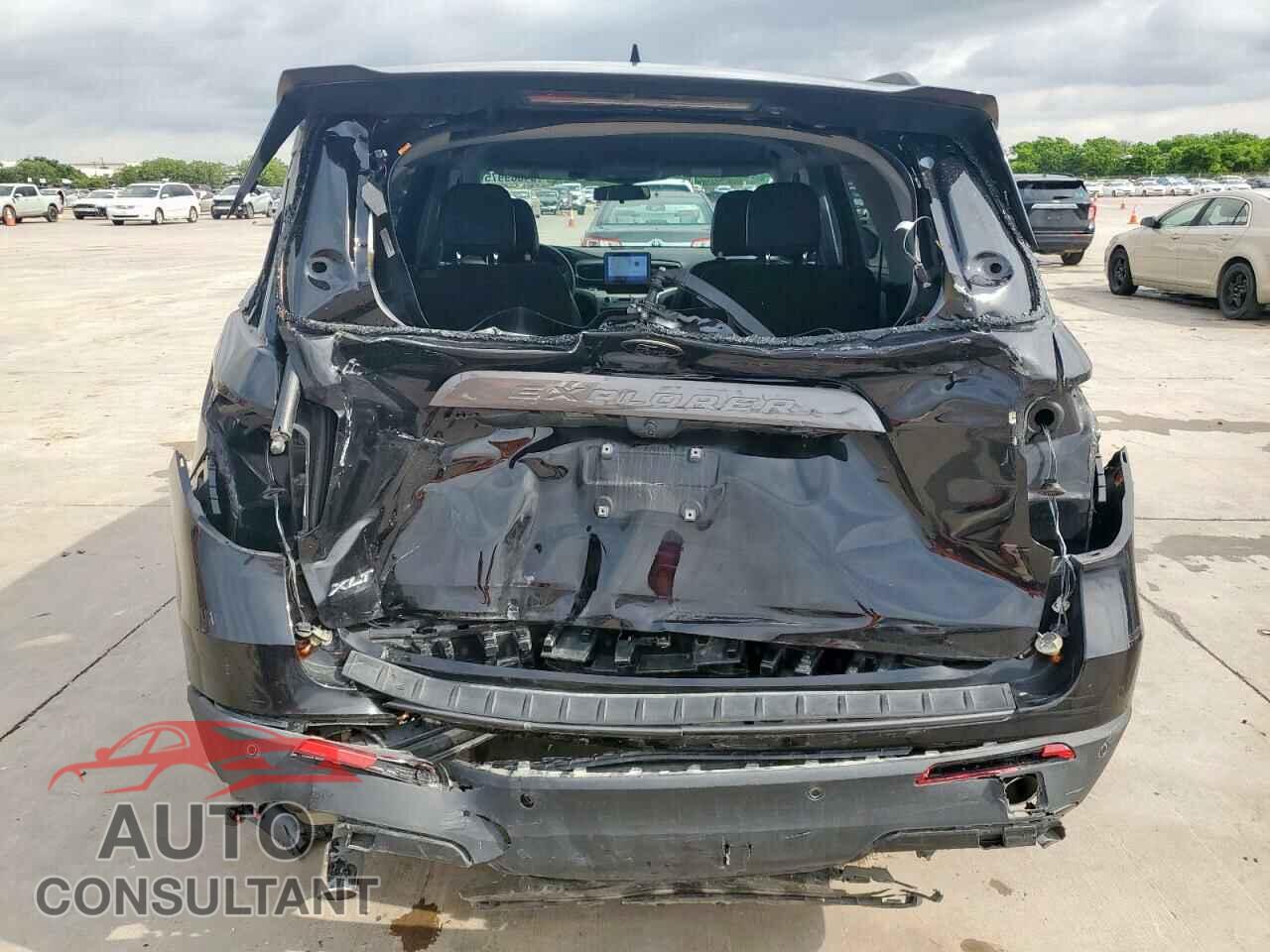FORD EXPLORER 2022 - 1FMSK7DH0NGC47671