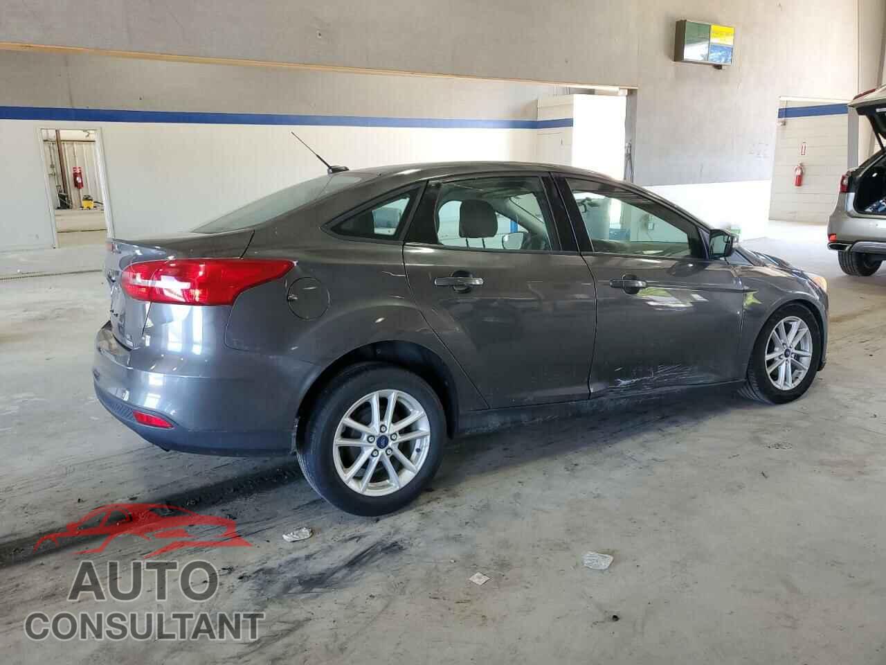 FORD FOCUS 2015 - 1FADP3FE3FL287977