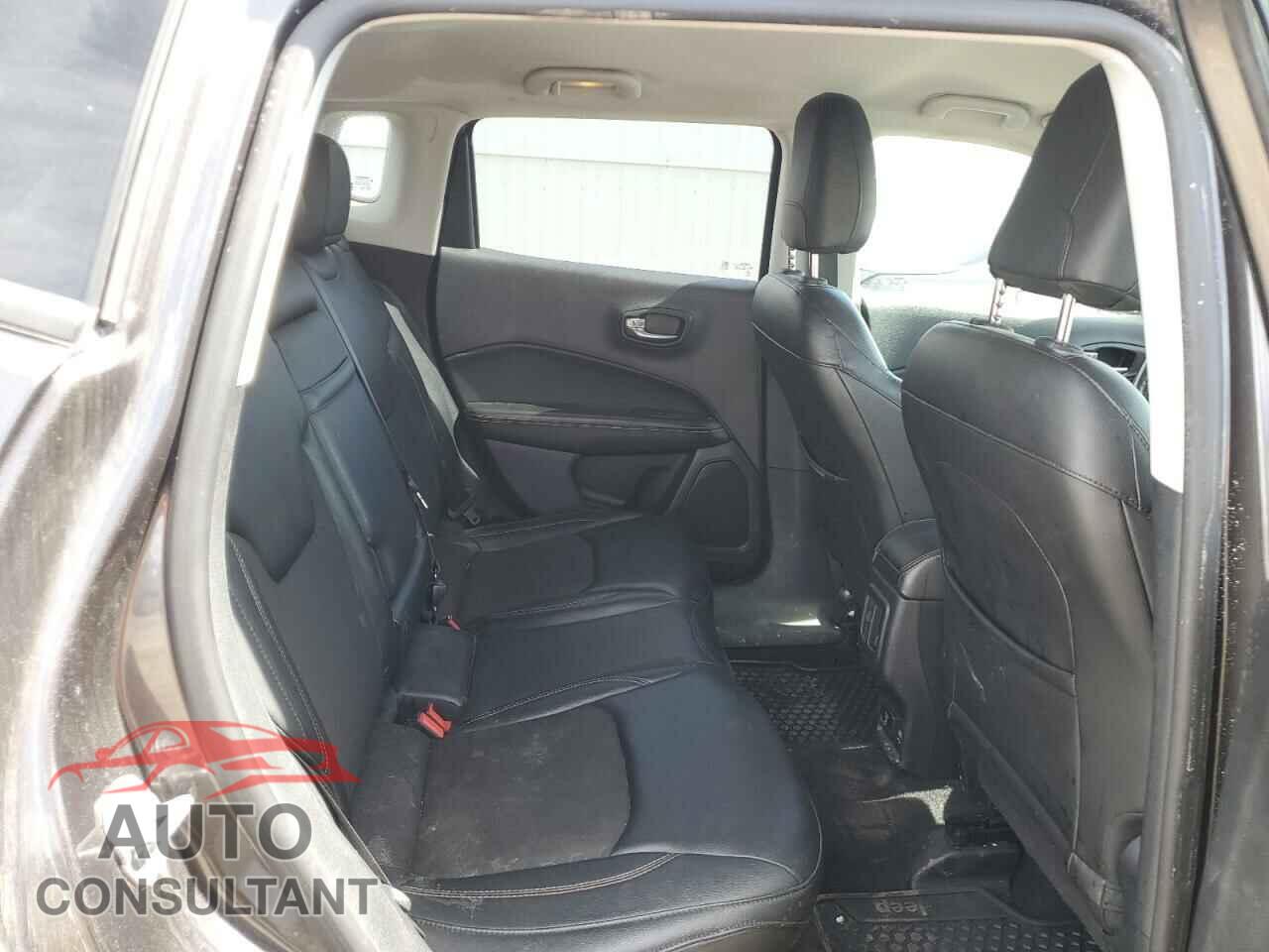 JEEP COMPASS 2018 - 3C4NJDBB9JT232142