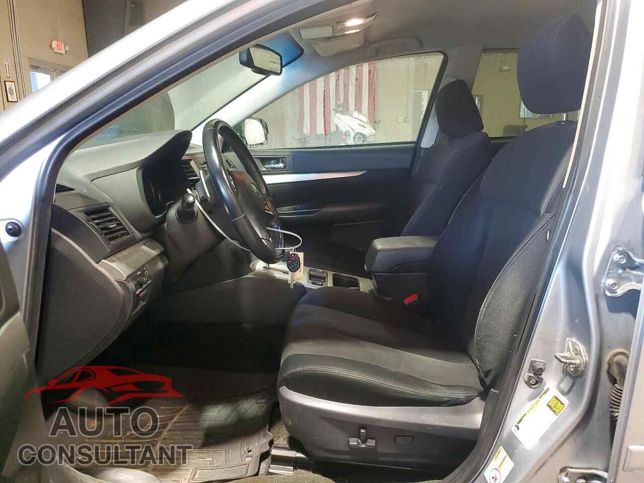 SUBARU OUTBACK 2013 - 4S4BRBCC0D3311671
