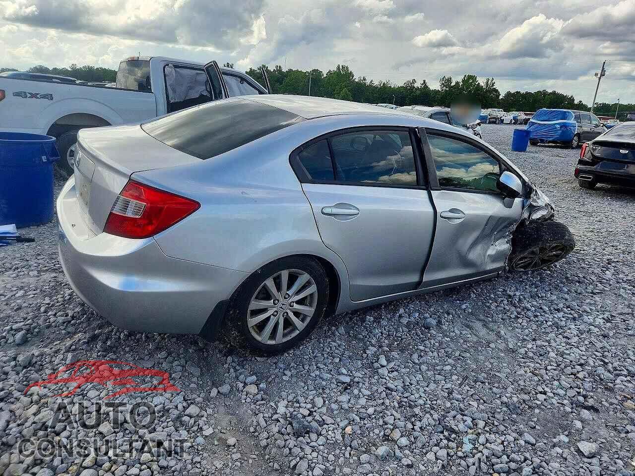 HONDA CIVIC 2012 - 19XFB2F99CE016540