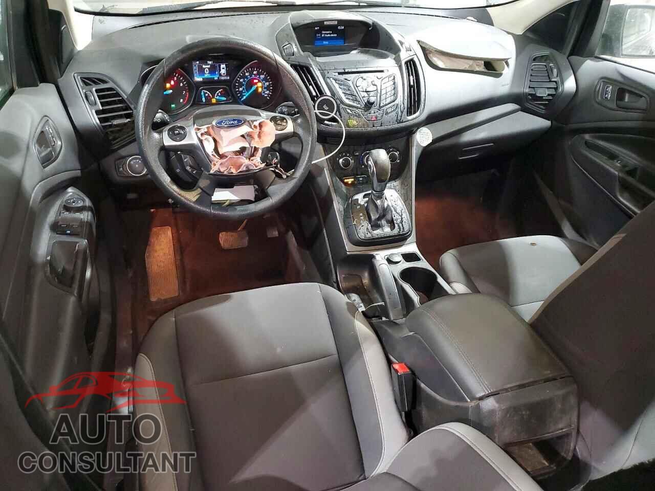 FORD ESCAPE 2016 - 1FMCU0F72GUA09125