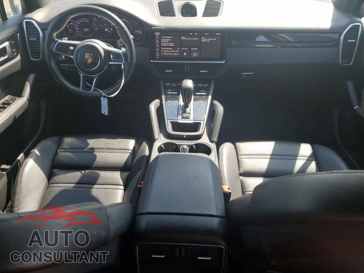 PORSCHE CAYENNE 2021 - WP1AA2AY0MDA00689
