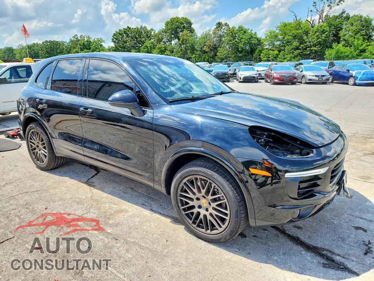 PORSCHE CAYENNE 2017 - WP1AA2A29HKA80782