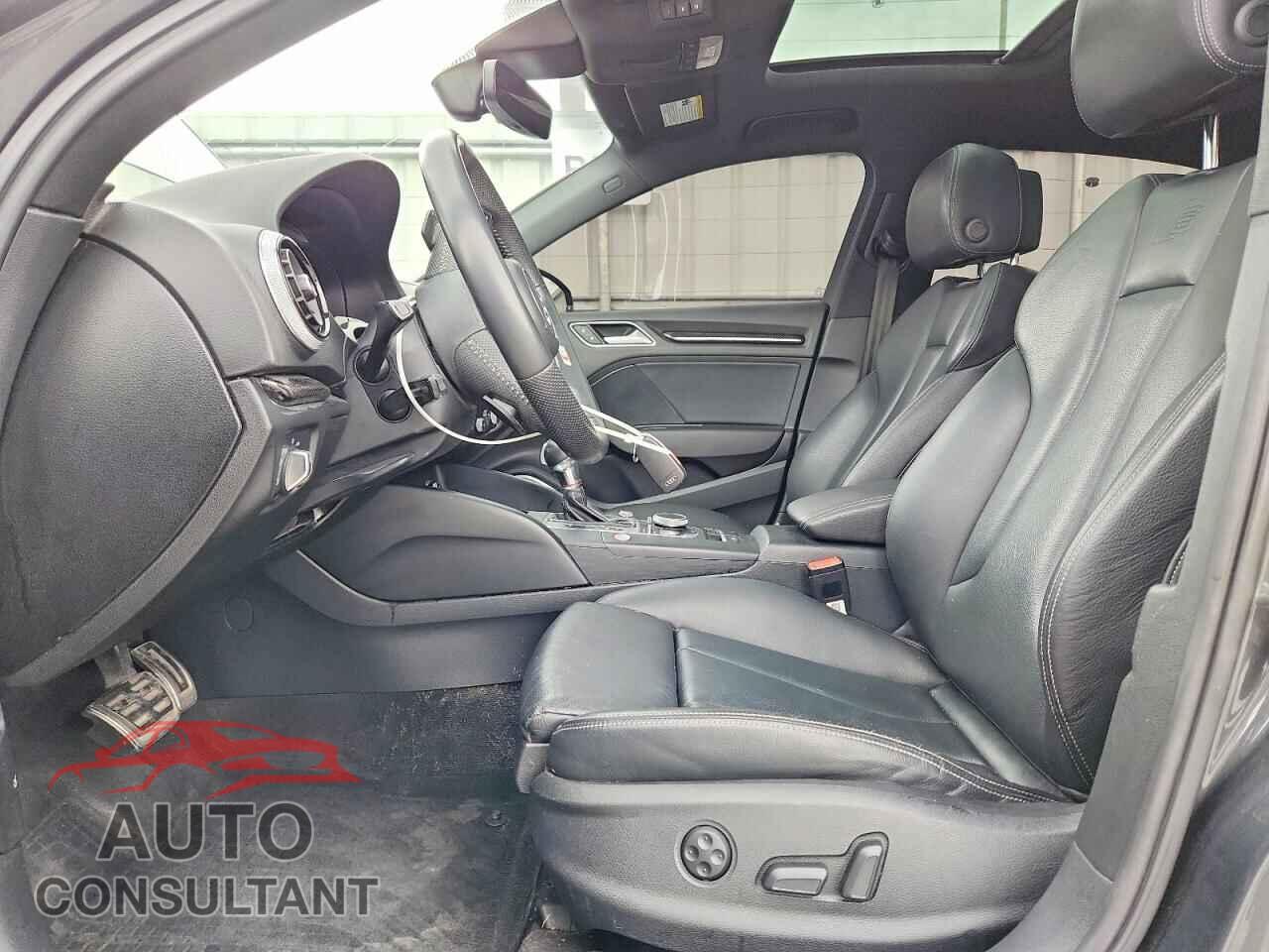 AUDI S3 2019 - WAUF1GFF5KA065478