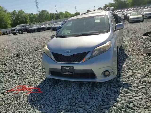 TOYOTA SIENNA 2011 - 5TDXK3DC2BS099631