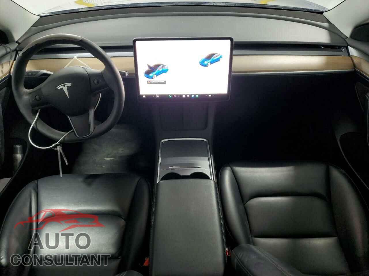 TESLA MODEL 3 2022 - 5YJ3E1EA5NF368902