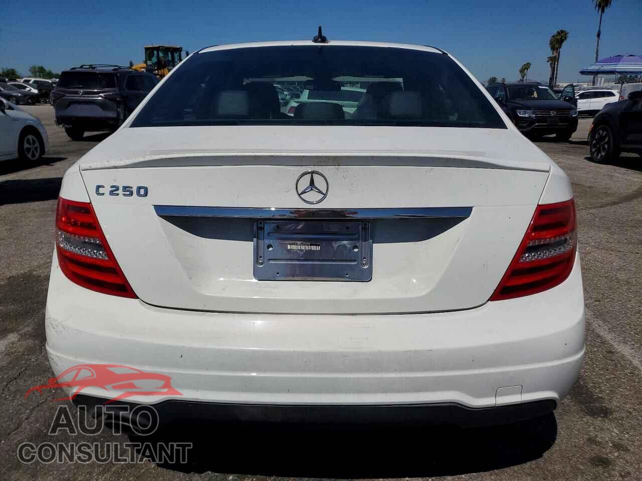 MERCEDES-BENZ C-CLASS 2014 - WDDGF4HB7EA953175