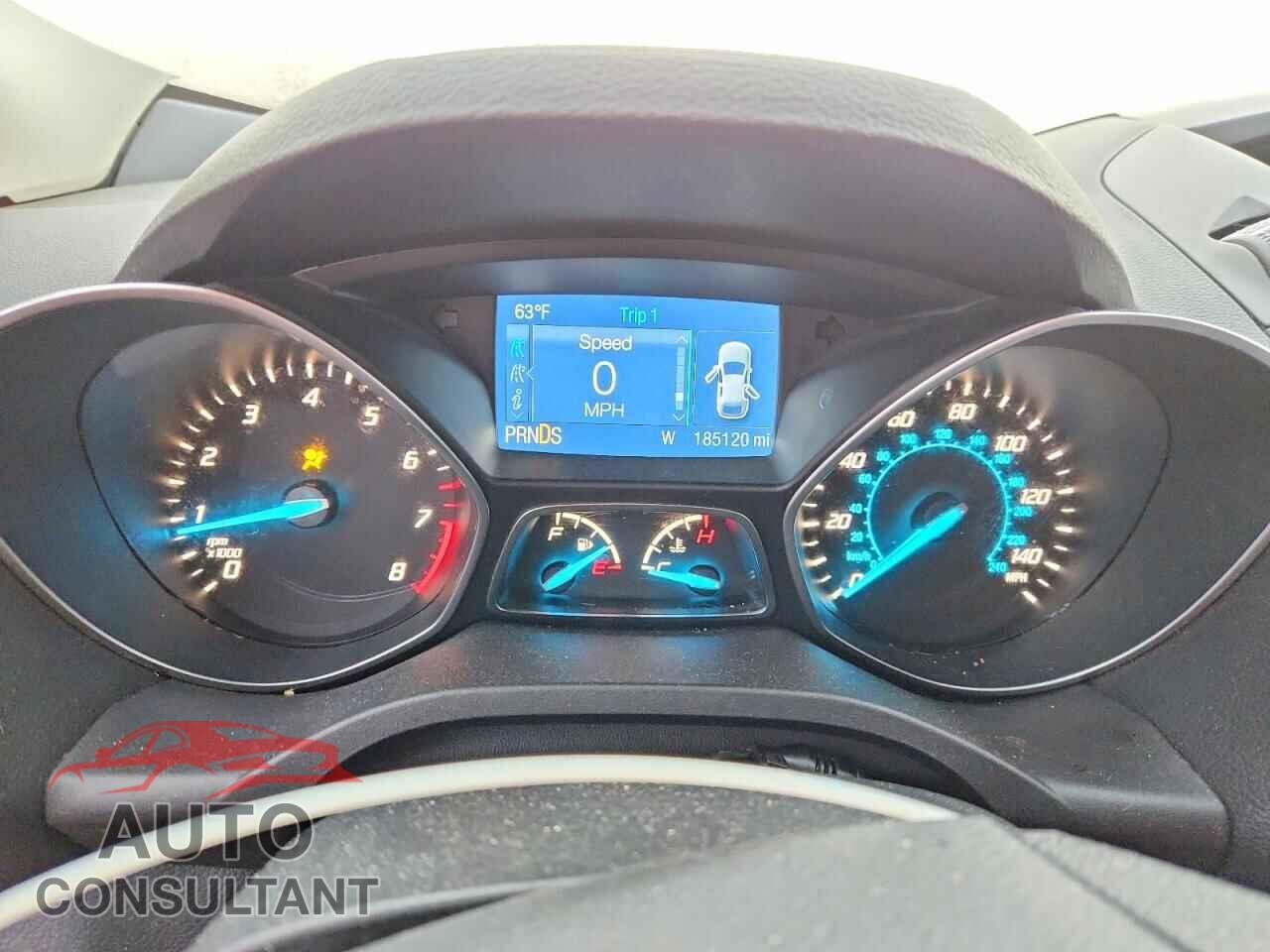 FORD ESCAPE 2015 - 1FMCU0F7XFUC65821