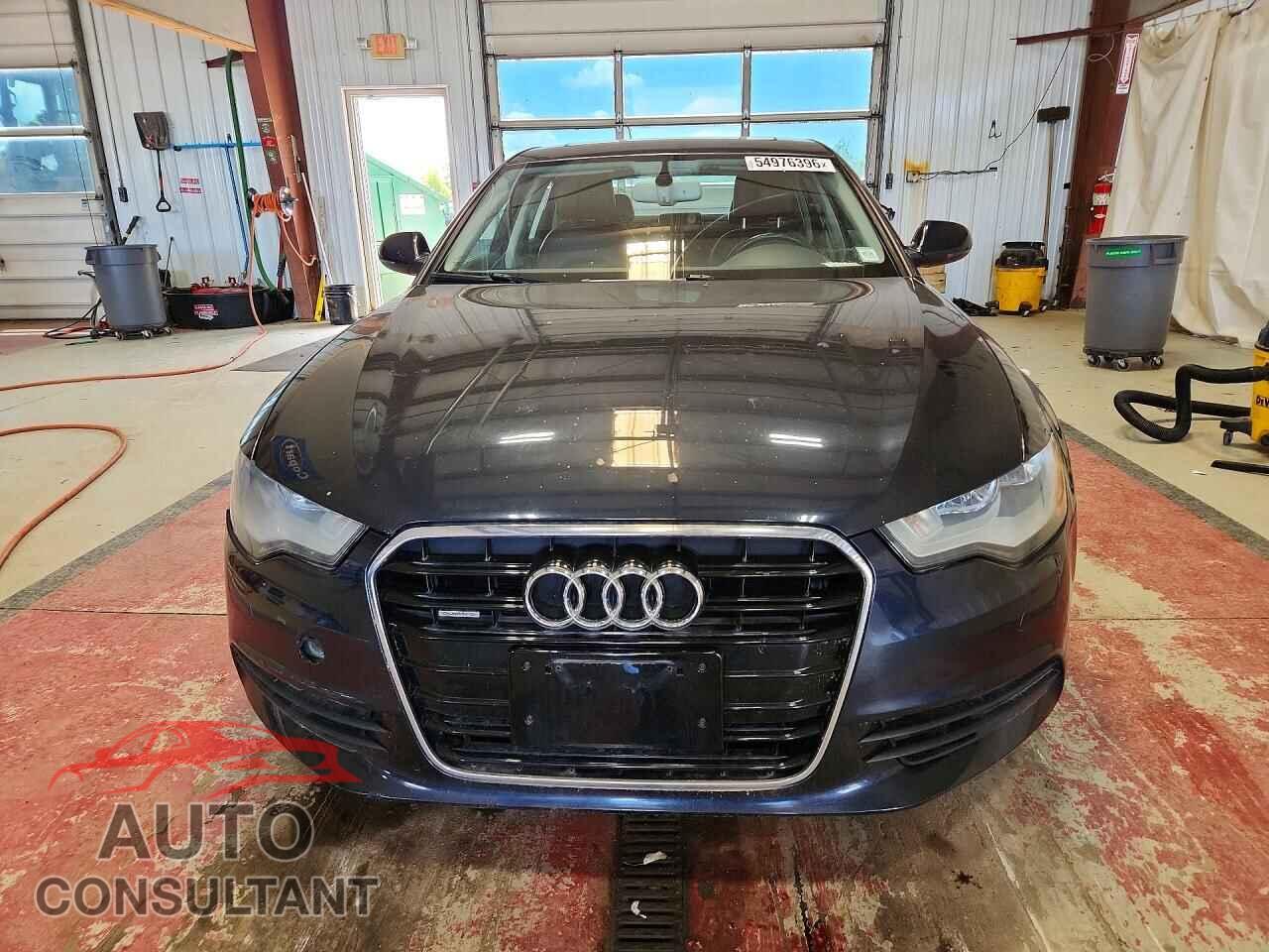 AUDI A6 2012 - WAUBGAFC4CN025872