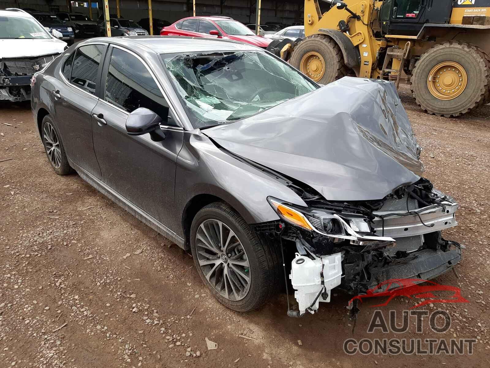 TOYOTA CAMRY 2020 - 4T1G11AK7LU869558