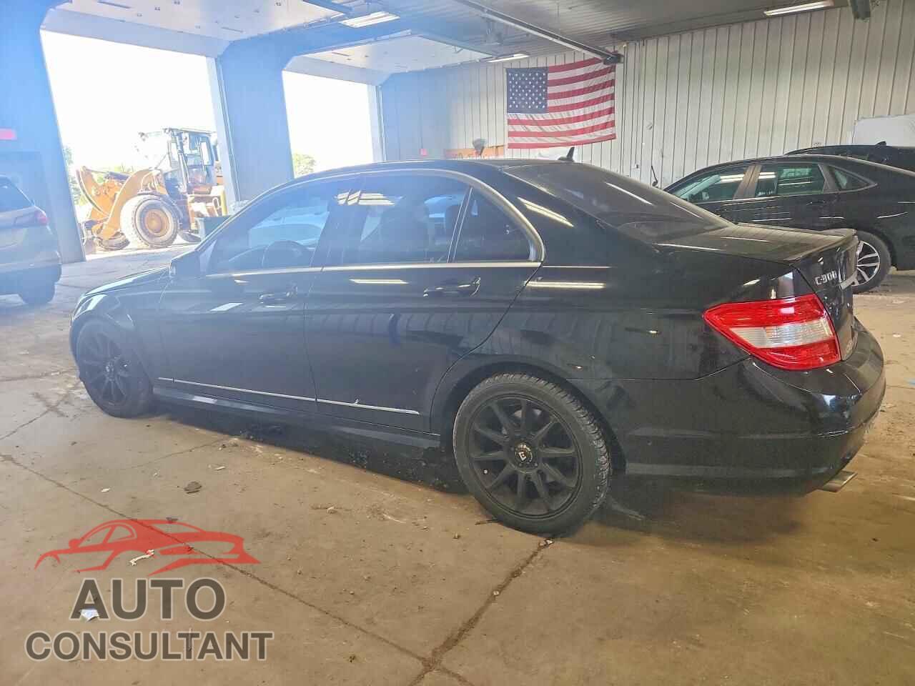 MERCEDES-BENZ C-CLASS 2011 - WDDGF8BB1BR137625