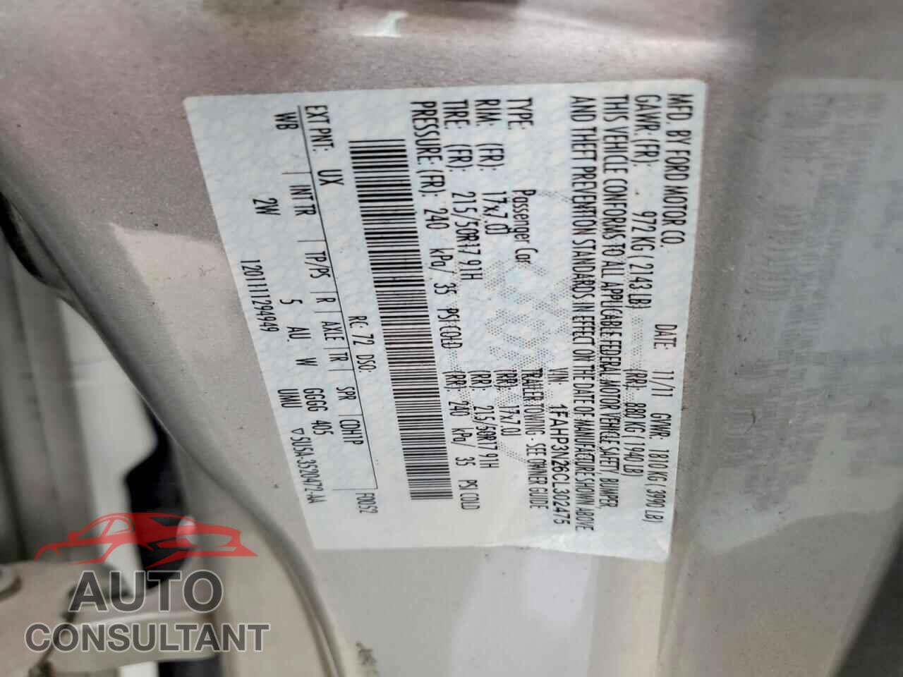 FORD FOCUS 2012 - 1FAHP3N26CL302475