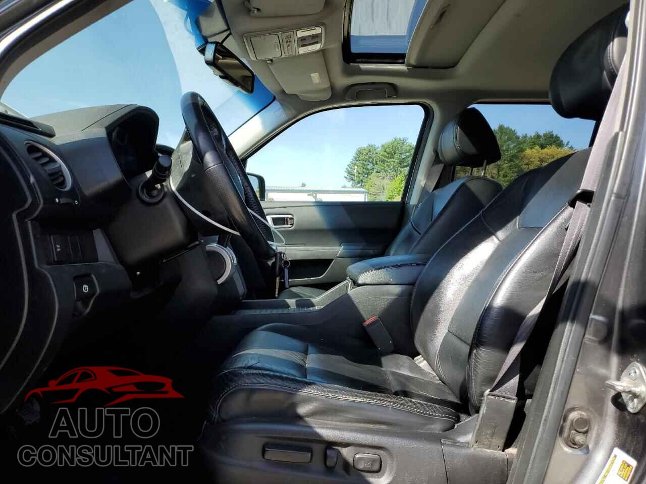 HONDA PILOT 2010 - 5FNYF4H53AB028290