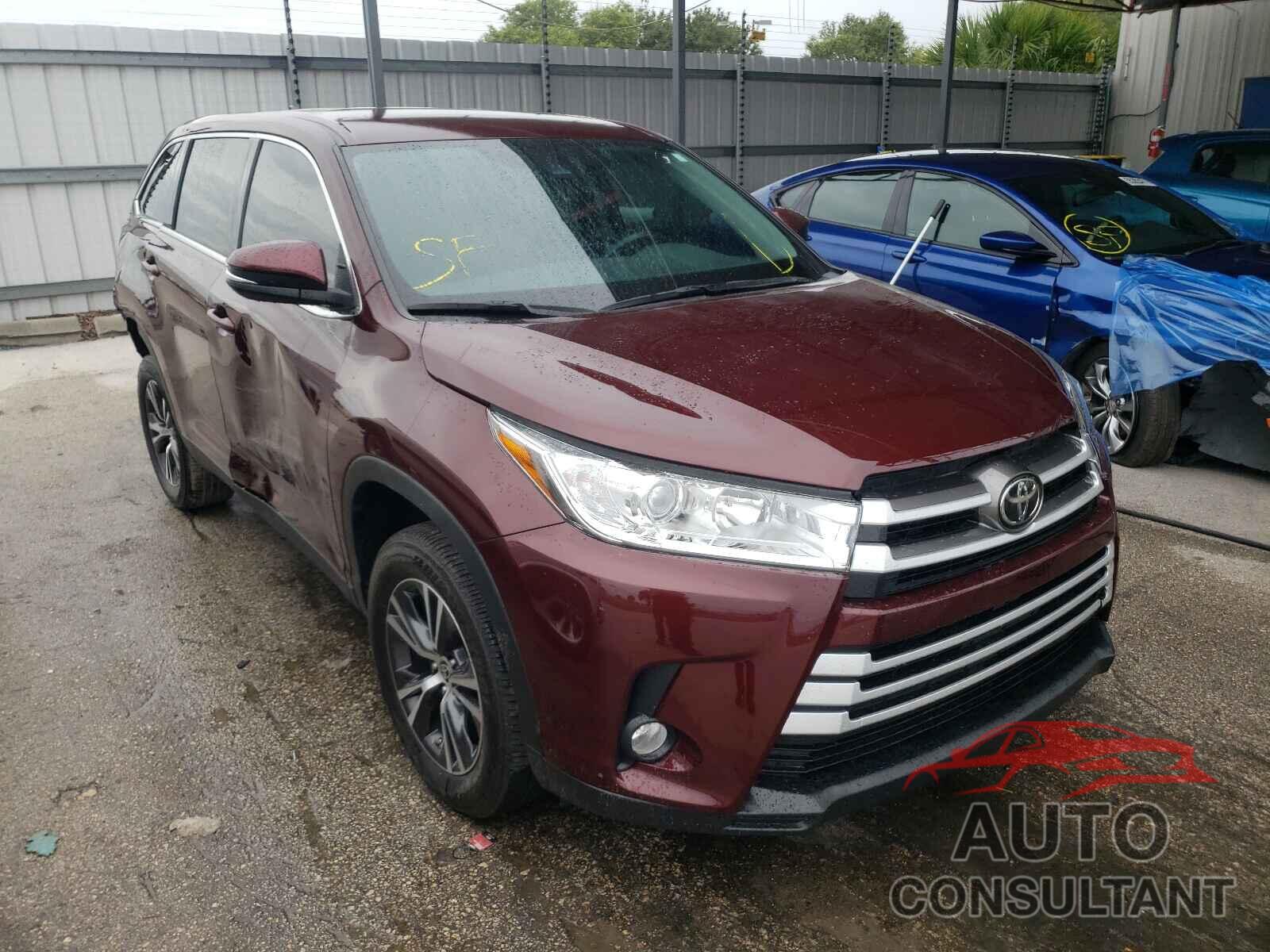 TOYOTA HIGHLANDER 2019 - 5TDZZRFH0KS369424