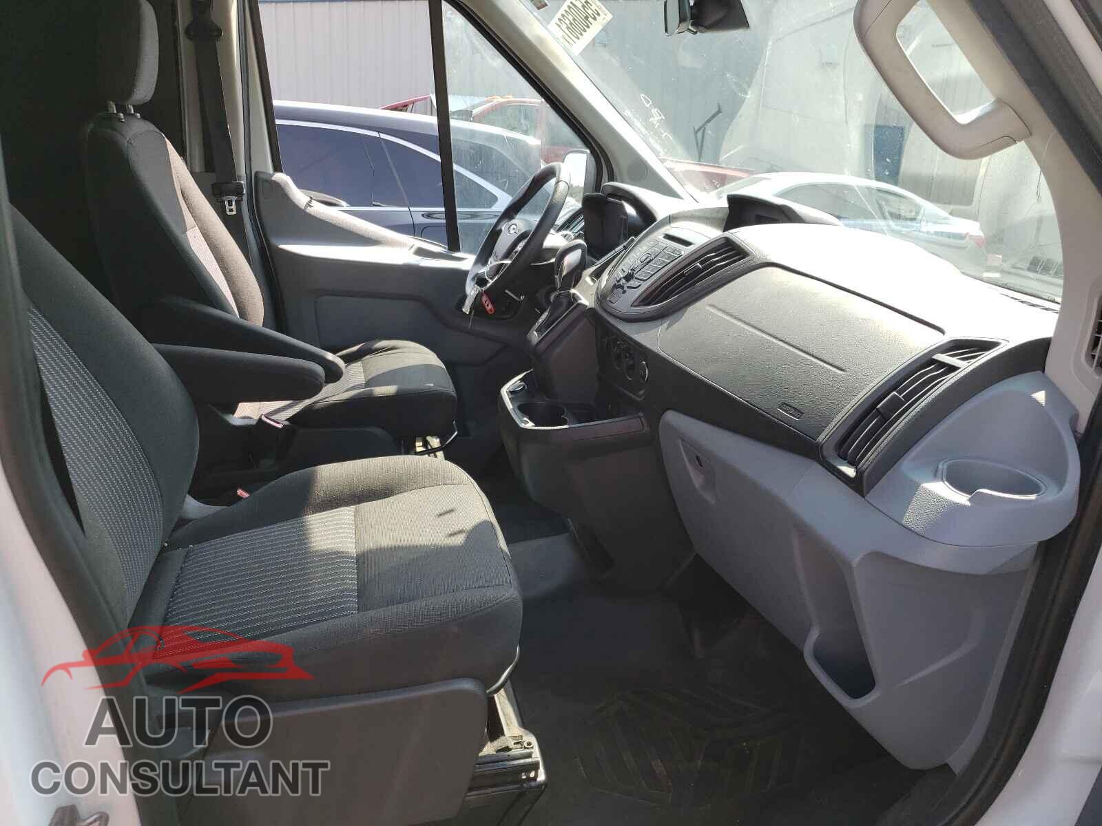 FORD TRANSIT CO 2019 - 1FTYR2CM5KKA85914