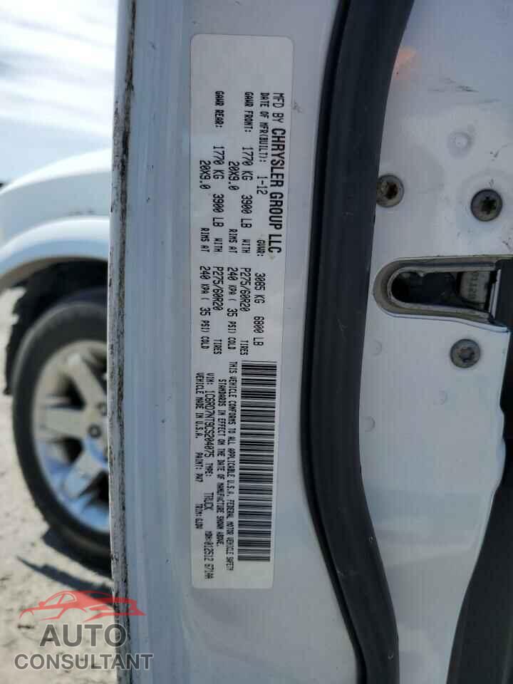 DODGE RAM 1500 2012 - 1C6RD7NT9CS204075