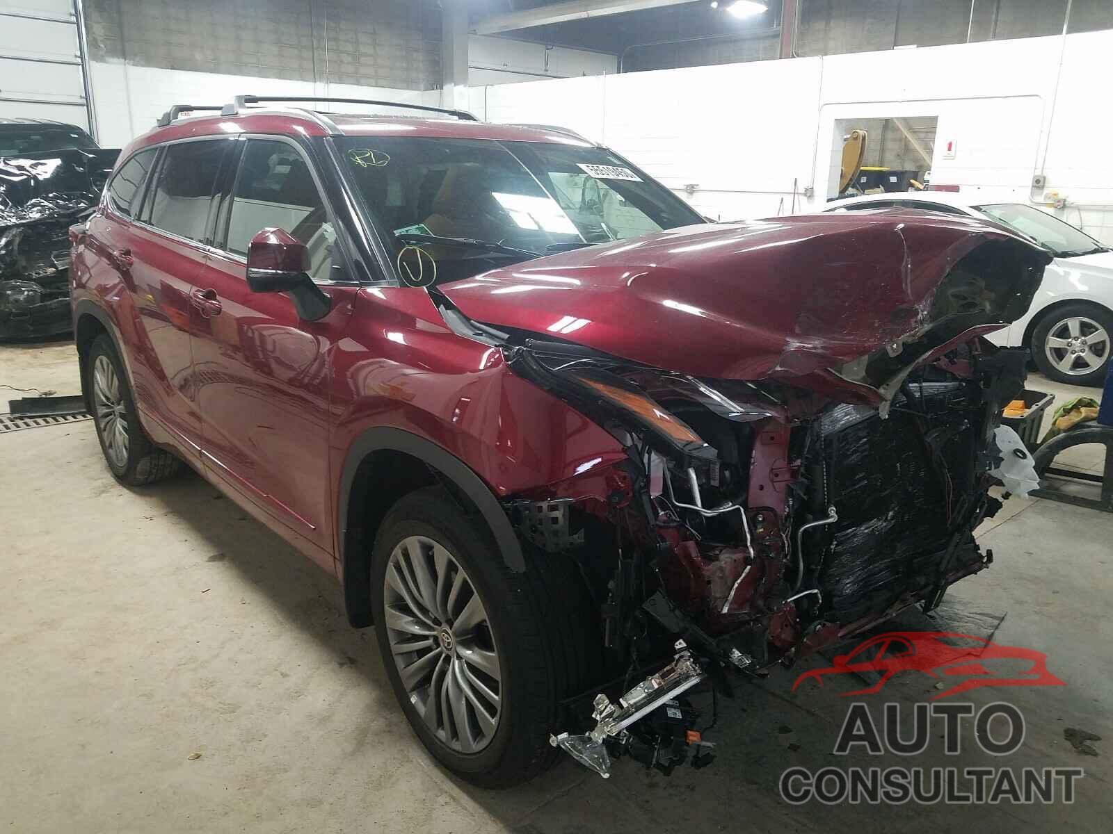 TOYOTA HIGHLANDER 2020 - 5TDFZRBH0LS004770
