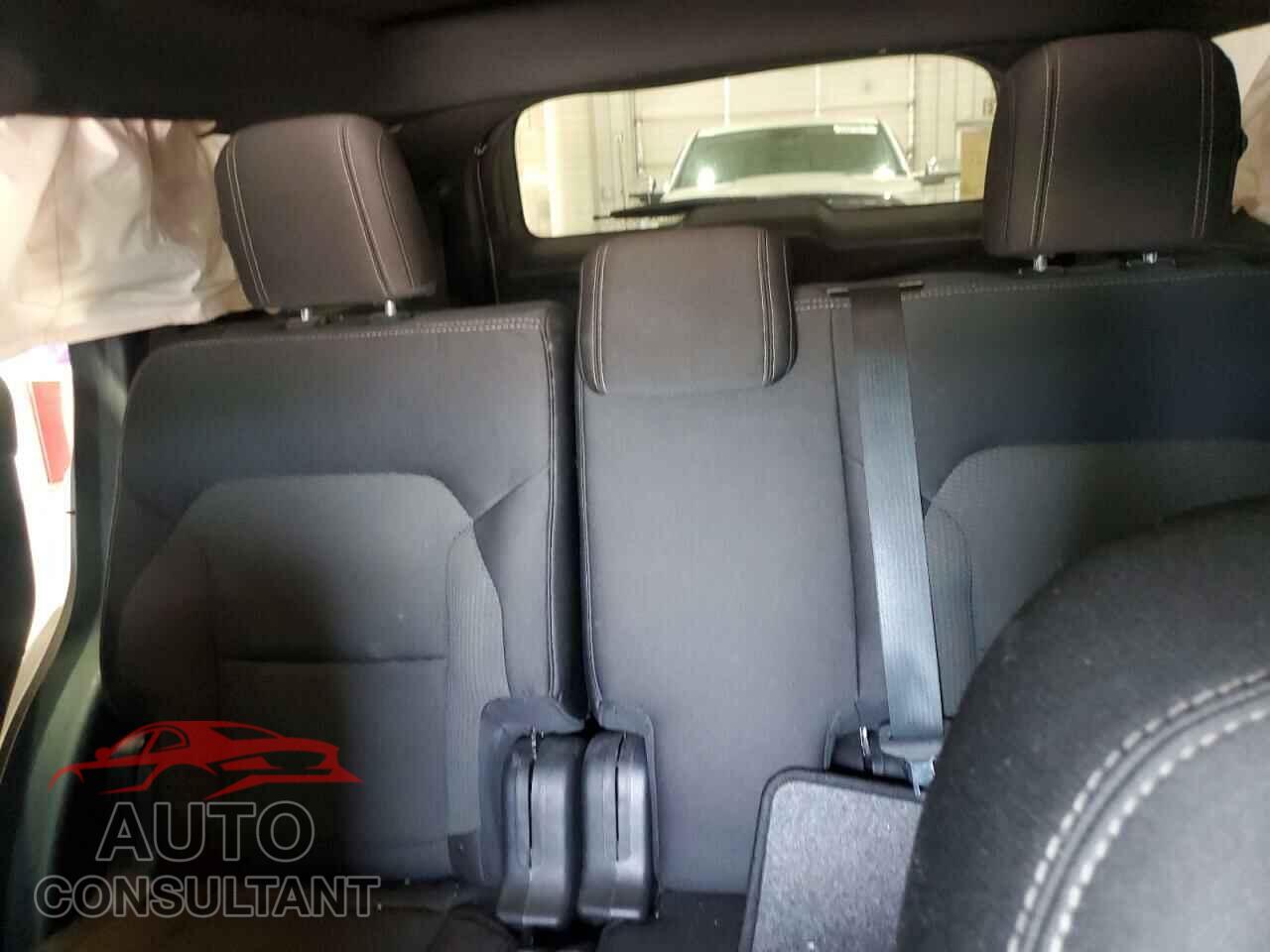 FORD EXPLORER 2017 - 1FM5K8DHXHGC02258