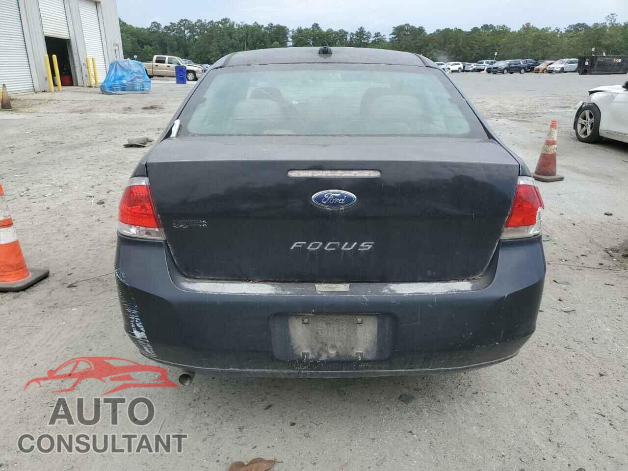 FORD FOCUS 2011 - 1FAHP3EN2BW141176