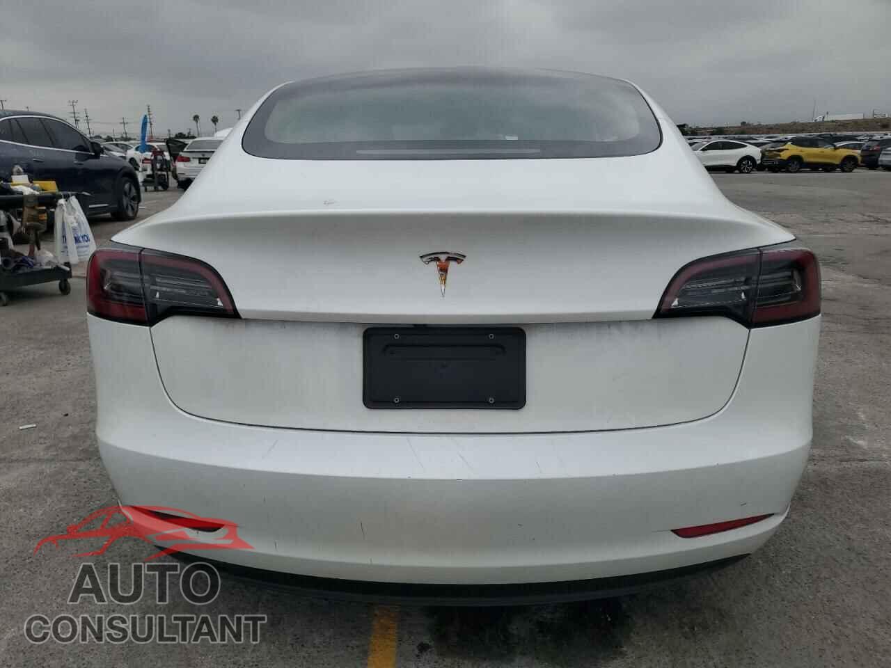 TESLA MODEL 3 2023 - 5YJ3E1EA1PF561521