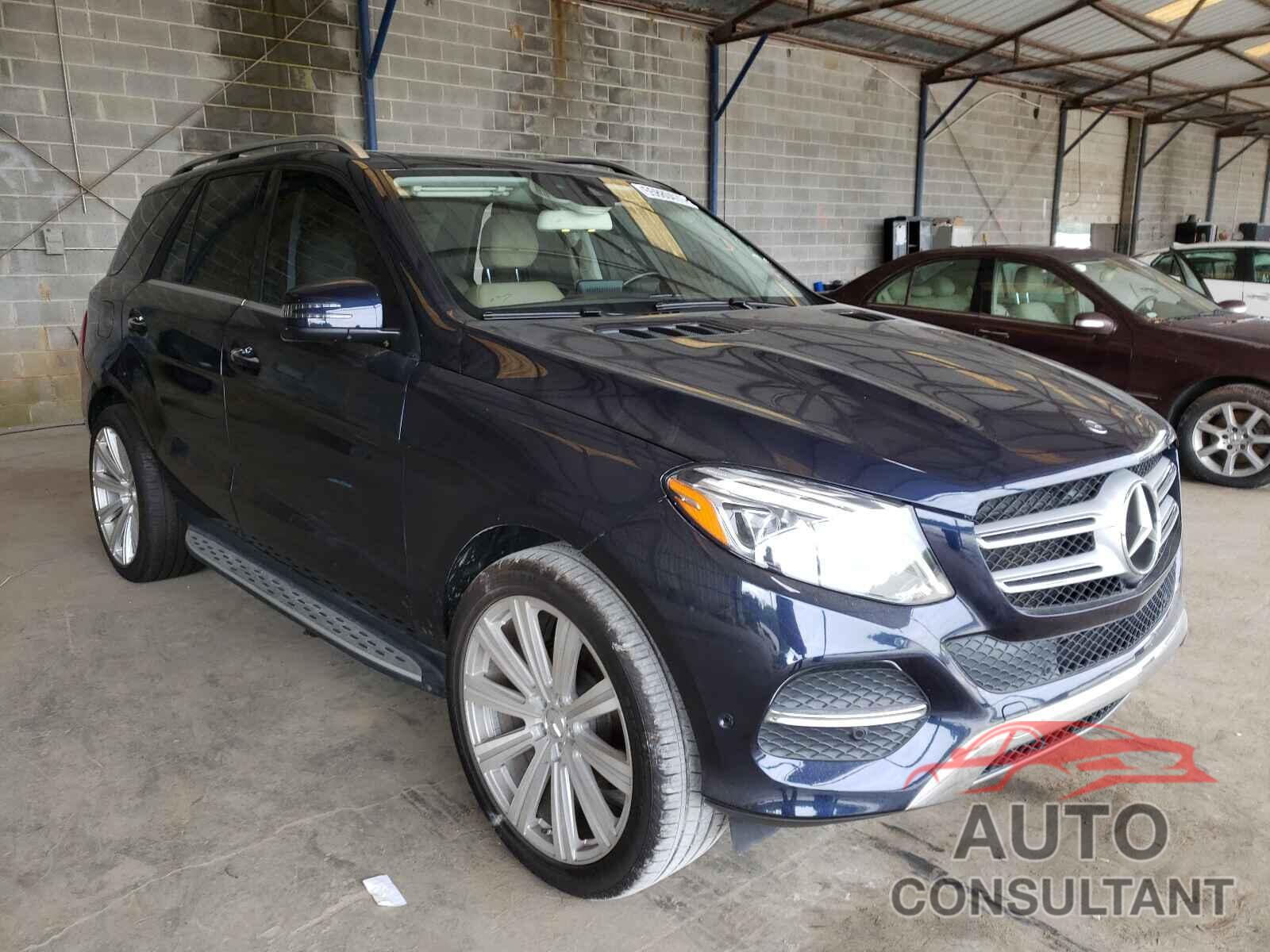 MERCEDES-BENZ GLE-CLASS 2017 - 4JGDA5JB2HA845137