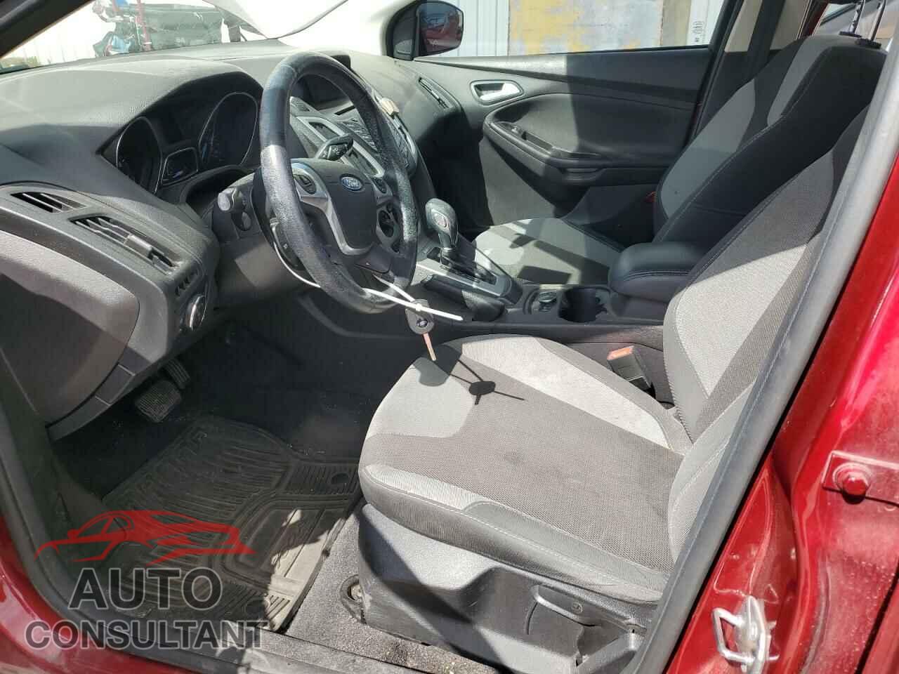 FORD FOCUS 2014 - 1FADP3F28EL407115