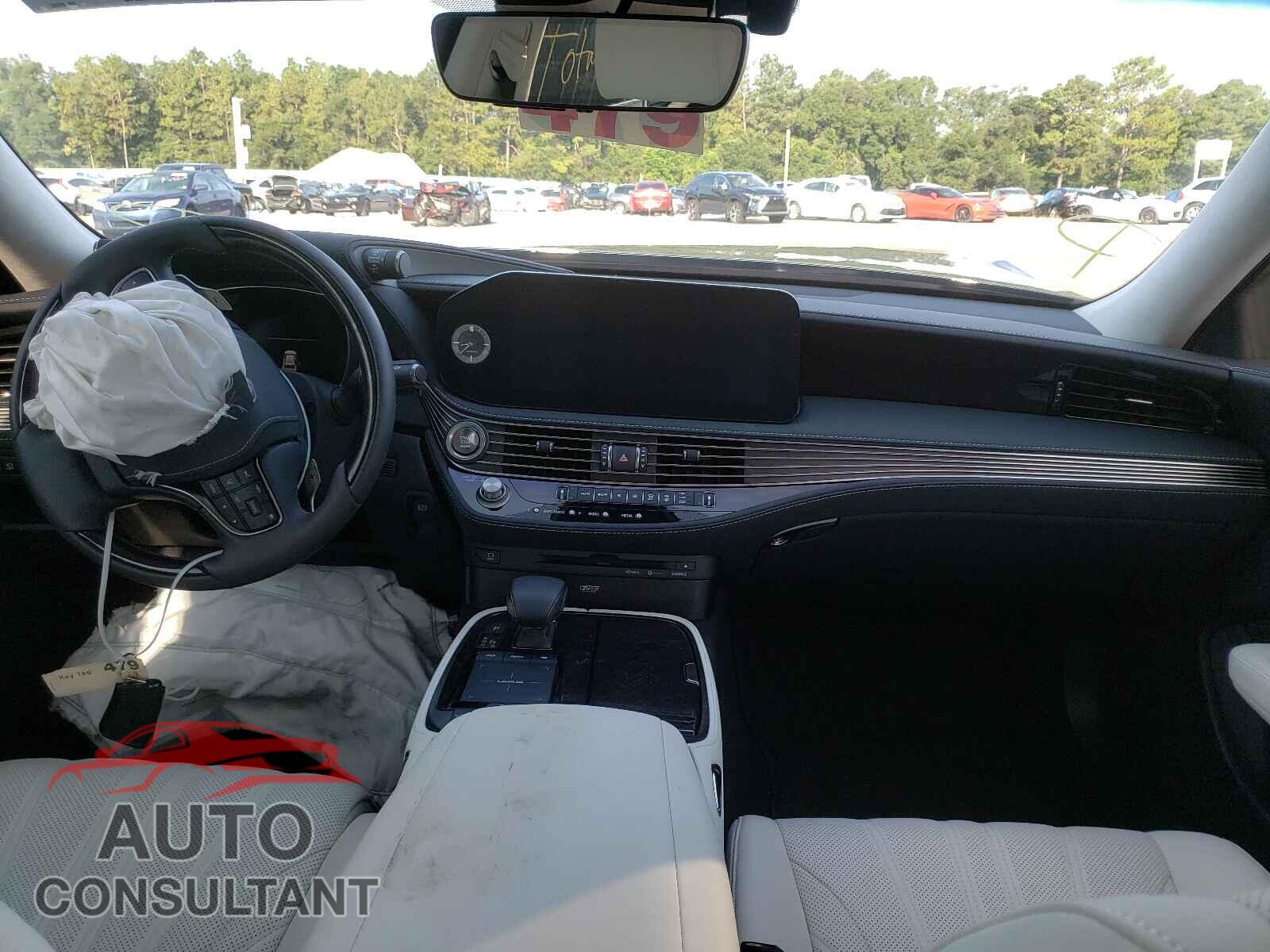 LEXUS LS500 2021 - JTHD51FF8M5013932