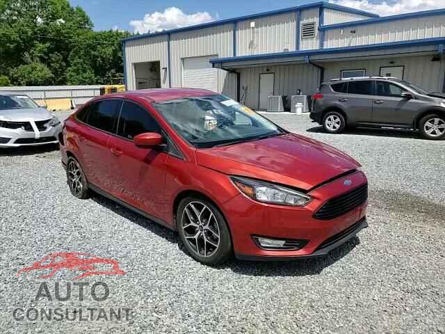 FORD FOCUS 2018 - 1FADP3FEXJL269131