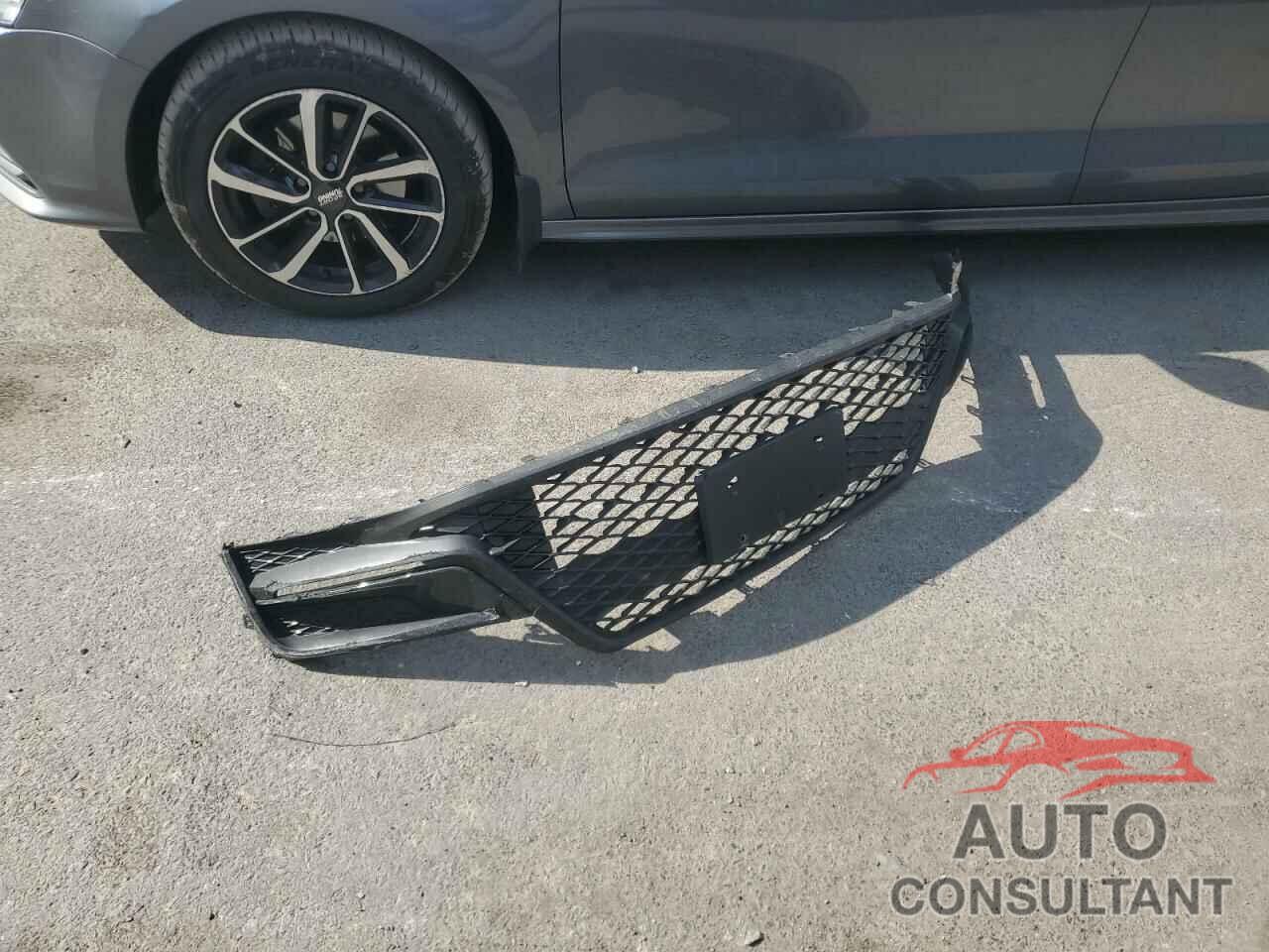 TOYOTA COROLLA 2023 - 5YFS4MCE6PP167832