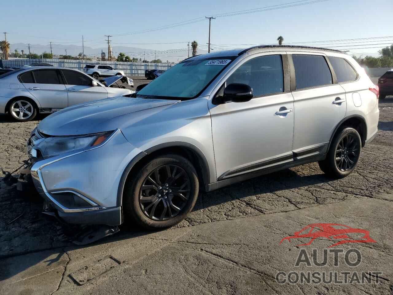 MITSUBISHI OUTLANDER 2018 - JA4AD3A31JZ021773