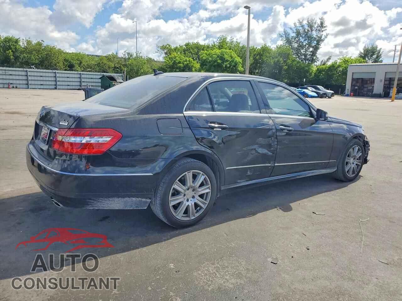 MERCEDES-BENZ E-CLASS 2013 - WDDHF5KB3DA693195