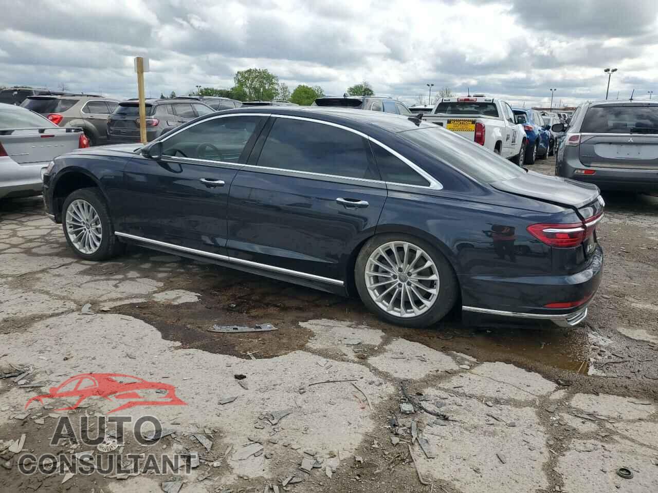AUDI A8 2019 - WAU8DAF80KN010332